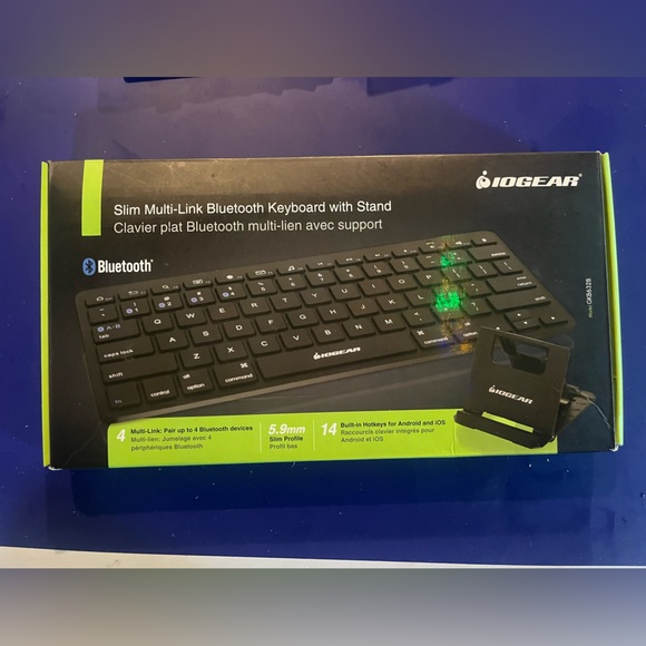 Iogear Slim Multi-Device Bluetooth Keyboard with Adjustable Stand - Picture 3 of 4